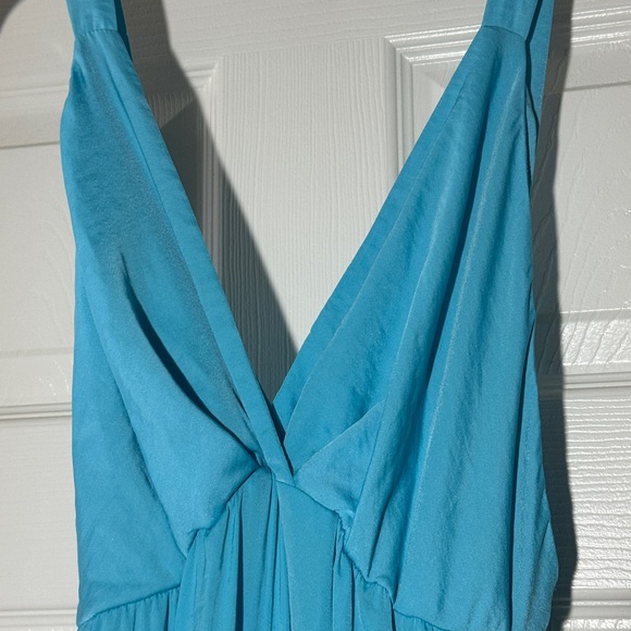 Kasia from Greece Turquoise gown in Size S - Picture 3 of 7